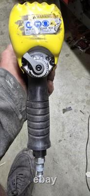 Snap-On 1/2 Drive Air Impact Gun Wrench IM6100 Pneumatic Tool USA Snap-On 1/2 Drive Air Impact Gun Wrench IM6100 Pneumatic Tool USA