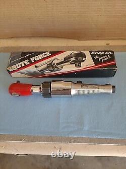 Snap On 3/8 Drive High Torque Air Ratchet FAR72B