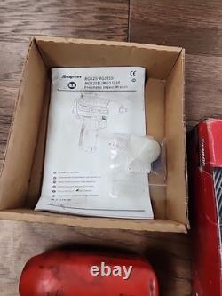 Snap-On 3/8 Drive Red Super Duty Air Impact Wrench MG325flag with Cover