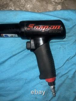 Snap-On Air Hammer Chisel PH3050B Pneumatic Automotive Tool Used A Few Times