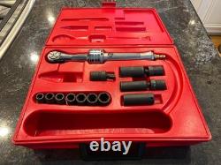 Snap On FAR70B 3/8 Drive Air Ratchet With Case & Impact Sockets Not Working 70's