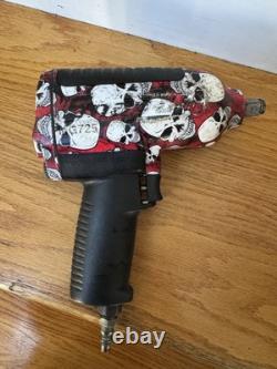 Snap-On Limited Edition Skull Print 1/2 Pneumatic Impact Wrench MG725 USED Snap-On Limited Edition Skull Print 1/2 Pneumatic Impact Wrench MG725 USED