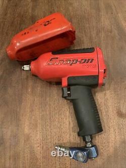 Snap On MG725 1/2 air impact wrench tool used nice works great with cover