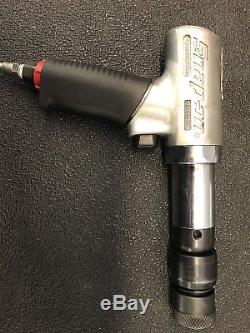 Snap On PH3050B Super Duty Air Hammer With 5 Bits