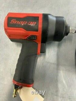 Snap On PT850 1/2 Drive Air Impact Wrench (Red)