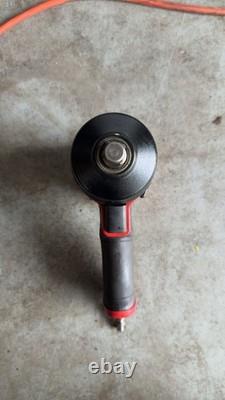 Snap-On PT850 1/2 Drive Heavy Duty Air Impact Wrench Red Snap-On PT850 1/2 Drive Heavy Duty Air Impact Wrench Red