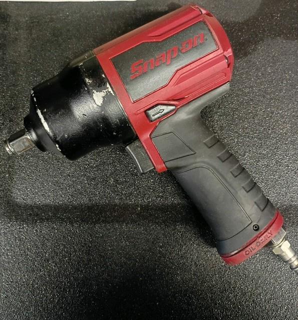 Snap-on Pt850 1/2 Inch Drive Air Impact Wrench Dark Red