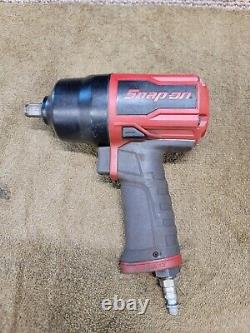 Snap-On PT850 Pneumatic Air Impact Wrench Gun 810Ft/lbs 1/2 Drive Automotive