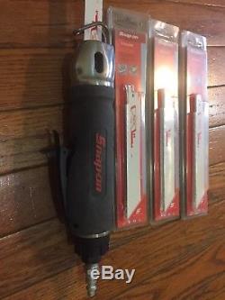 Snap-On PTS1000 Heavy Duty Dual Chuck Air Saw + 3 Packs of Extra Snap-On Blades