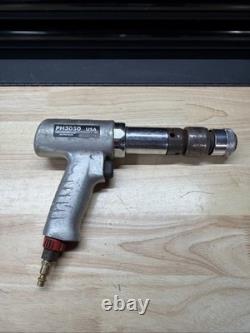 Snap On Tools Air Pneumatic Hammer Chisel PH3050 With PH200D Quick Retainer Chuck