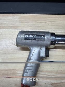 Snap On Tools Air Pneumatic Hammer Chisel PH3050 With PH200D Quick Retainer Chuck