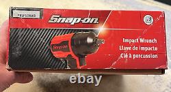 Snap-on 1/2 Drive Air Impact Wrench PT850MB (Power Blue) with boot cover TESTED