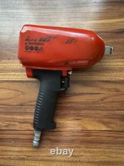 Snap-on 3/4 Drive MG1200 Pneumatic Impact Wrench With Boot Snap-on 3/4 Drive MG1200 Pneumatic Impact Wrench With Boot