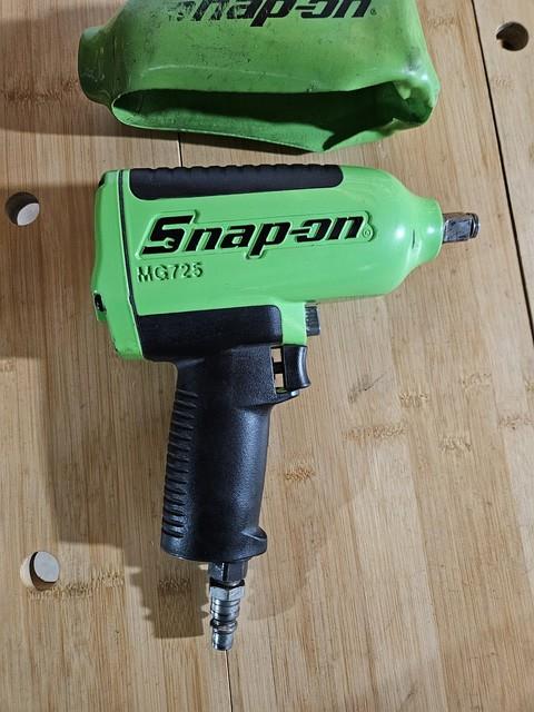 Snap-on Green Mg 725 1/2 Air Impact Wrench