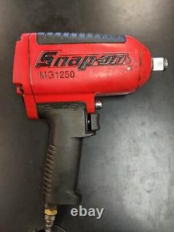 Snap-on MG1250 3/4 Drive Heavy-Duty Air Impact Wrench (Red)