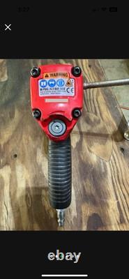 Snap-on MG325 3/8 Drive Pneumatic Impact Wrench with Boot Cover Good Condition Snap-on MG325 3/8 Drive Pneumatic Impact Wrench with Boot Cover Good Condition