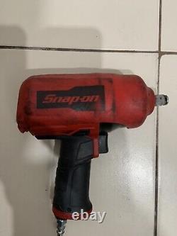 Snap-on PT850 Impact Air Gun Wrench Pneumatic Automotive Tool 1/2 Drive USA Red