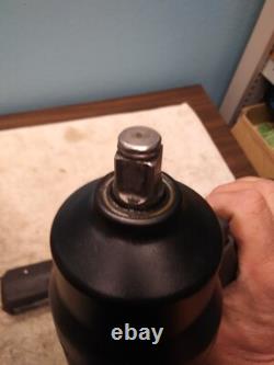 Snap-on PT850GM 1/2 Dr. Air Impact Wrench With Boot Air Tool