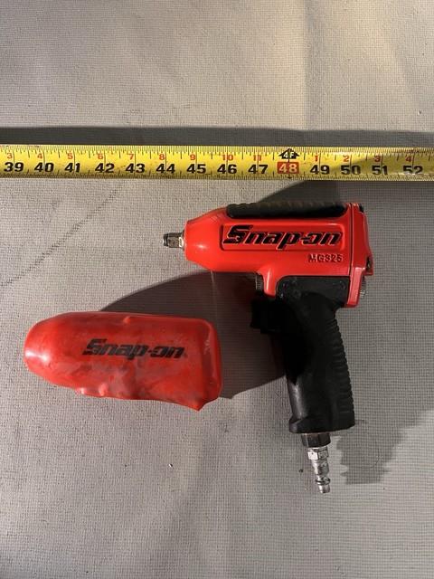 Snap-on Tools Mg325 3/8 Drive Heavy-duty Mechanic Air Impact Wrench Like New