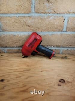 Snap-on Tools NICE PT850 1/2 Drive Red Air Impact Wrench & Protective Boot Snap-on Tools NICE PT850 1/2 Drive Red Air Impact Wrench & Protective Boot