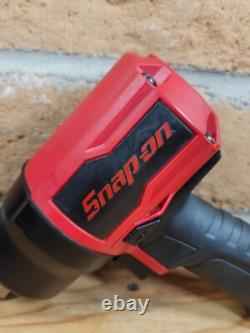 Snap-on Tools NICE PT850 1/2 Drive Red Air Impact Wrench & Protective Boot Snap-on Tools NICE PT850 1/2 Drive Red Air Impact Wrench & Protective Boot