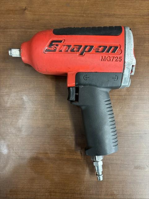 Snap On Tools Usa Mg725 Red 1/2 Drive Heavy Duty Pneumatic Impact Wrench