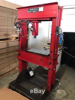 Sunex Tools 52100 100 TON Air Hydraulic Shop Press