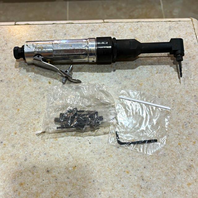 Taylor T-9750 90 Degree Aircraft Pneumatic Drill With Allen Tool & 5 Bits
