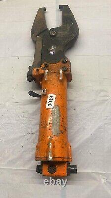 Used APT Pneumatic Squeeze Pliers, Air Tool