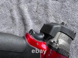 Used Mac Tools MPF990501 High Performance 1/2 Drive Air Impact Wrench with Light Used Mac Tools MPF990501 High Performance 1/2 Drive Air Impact Wrench with Light