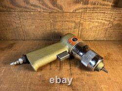 Working Black and Decker #828 Tire Stud Gun With Approx 2,000 Studs
